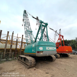 CẦN CẨU BÁNH XÍCH 50 TẤN KOBELCO 7050 NHẬT BẢN